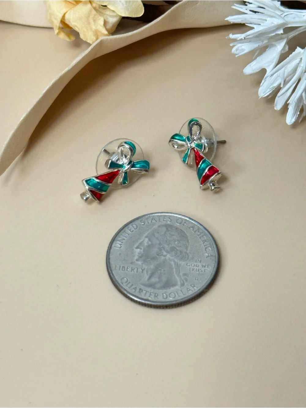 Christmas Tree Bow Enamel Stud Earrings Red Green Silver Tone Holiday